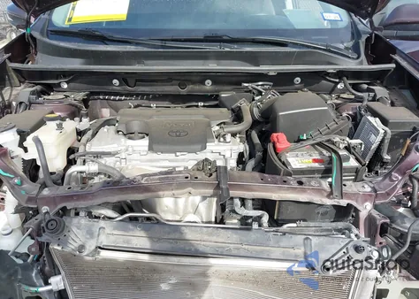 2018 Toyota Rav4 Limited z USA, uszkodzony, nr VIN 2T3YFREV2JW468979